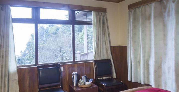 Rhododendron Hotel Darjeeling  Exterior photo